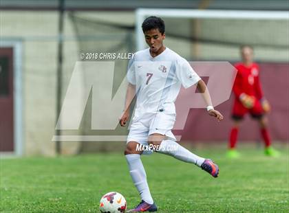 Thumbnail 2 in Dobyns-Bennett vs. West (TSSAA Region 1-AAA Semifinal) photogallery.