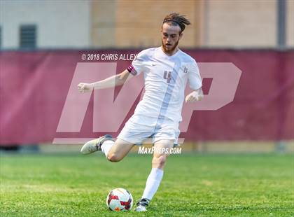 Thumbnail 3 in Dobyns-Bennett vs. West (TSSAA Region 1-AAA Semifinal) photogallery.