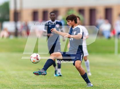 Thumbnail 1 in Dobyns-Bennett vs. West (TSSAA Region 1-AAA Semifinal) photogallery.