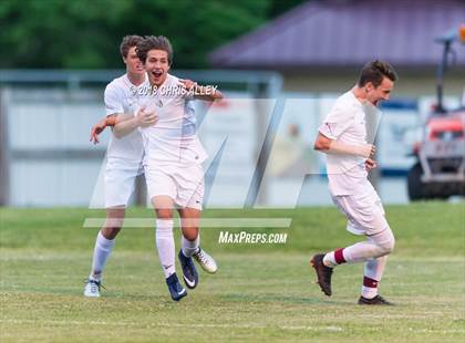 Thumbnail 2 in Dobyns-Bennett vs. West (TSSAA Region 1-AAA Semifinal) photogallery.