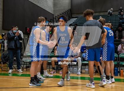 Thumbnail 3 in Winter Haven vs. South Medford (Hardwood Invite 2nd Round) photogallery.