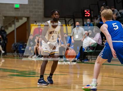 Thumbnail 3 in Winter Haven vs. South Medford (Hardwood Invite 2nd Round) photogallery.