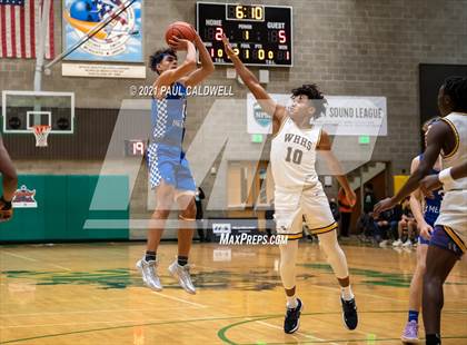 Thumbnail 3 in Winter Haven vs. South Medford (Hardwood Invite 2nd Round) photogallery.