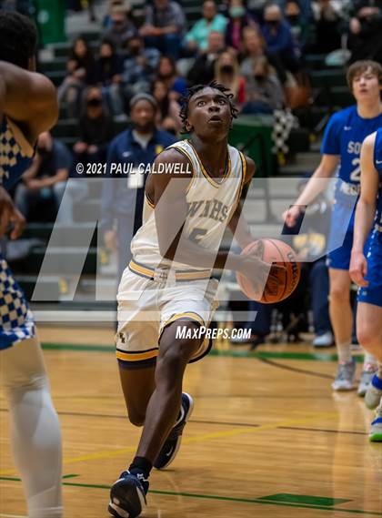 Thumbnail 3 in Winter Haven vs. South Medford (Hardwood Invite 2nd Round) photogallery.