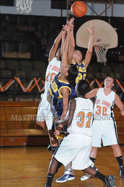 Thumbnail 3 in Marion vs. Mt. Vernon photogallery.