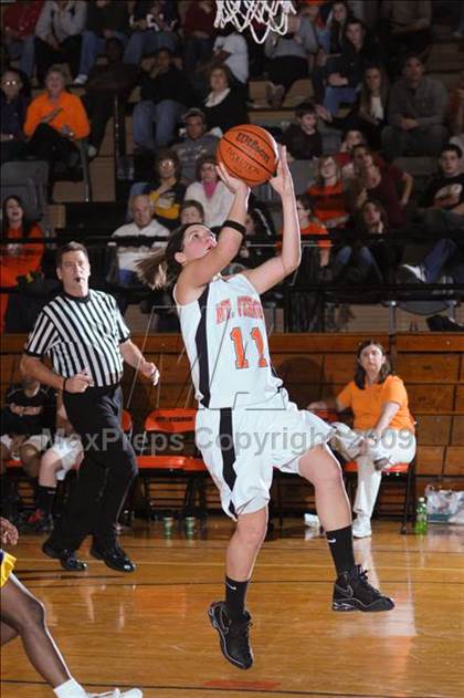 Thumbnail 2 in Marion vs. Mt. Vernon photogallery.