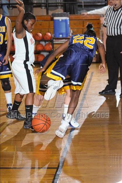 Thumbnail 1 in Marion vs. Mt. Vernon photogallery.