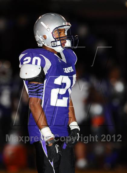 Thumbnail 1 in Marcos de Niza @ Chavez photogallery.