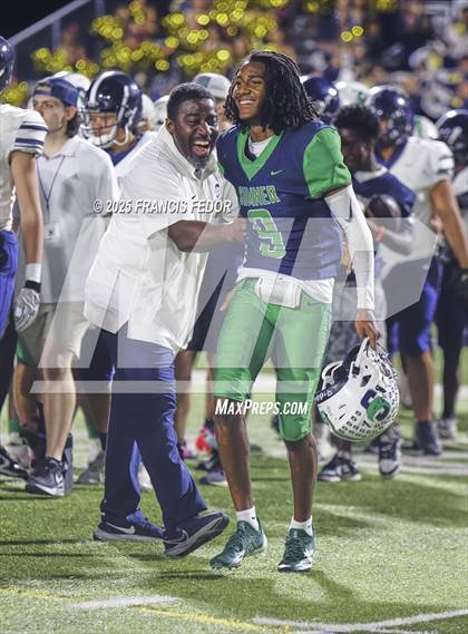 Thumbnail 1 in Alonso @ Sumner photogallery.