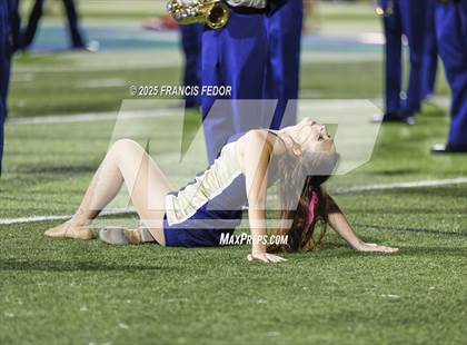 Thumbnail 1 in Alonso @ Sumner photogallery.