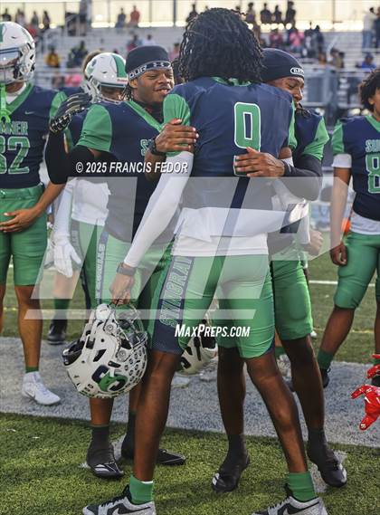 Thumbnail 3 in Alonso @ Sumner photogallery.