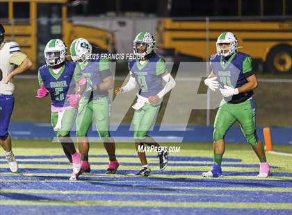 Thumbnail 1 in Alonso @ Sumner photogallery.