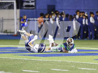 Thumbnail 2 in Alonso @ Sumner photogallery.