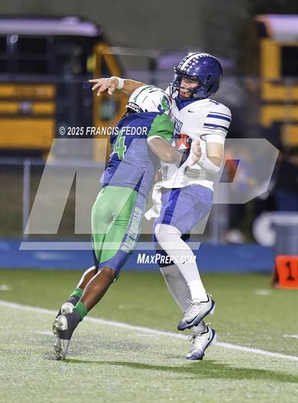 Thumbnail 3 in Alonso @ Sumner photogallery.