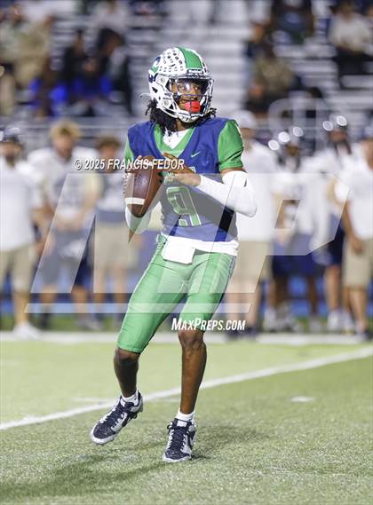 Thumbnail 3 in Alonso @ Sumner photogallery.