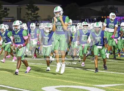 Thumbnail 3 in Alonso @ Sumner photogallery.