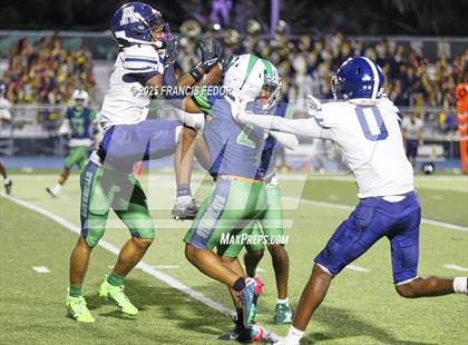 Thumbnail 2 in Alonso @ Sumner photogallery.