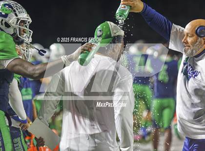 Thumbnail 3 in Alonso @ Sumner photogallery.