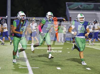 Thumbnail 1 in Alonso @ Sumner photogallery.