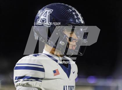 Thumbnail 1 in Alonso @ Sumner photogallery.