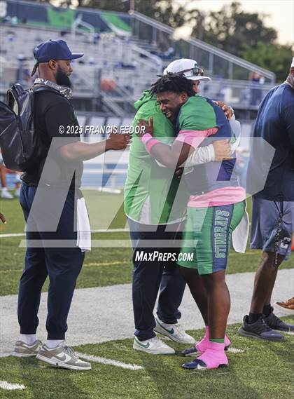 Thumbnail 3 in Alonso @ Sumner photogallery.