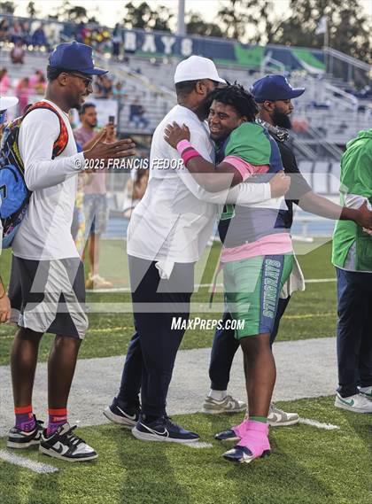 Thumbnail 1 in Alonso @ Sumner photogallery.