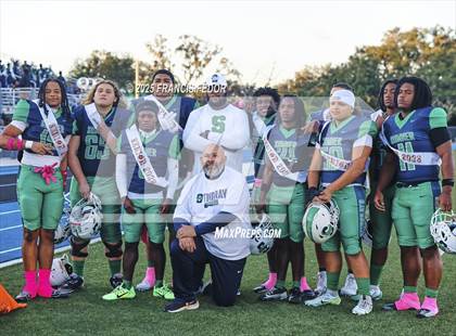 Thumbnail 2 in Alonso @ Sumner photogallery.