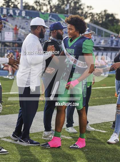 Thumbnail 1 in Alonso @ Sumner photogallery.