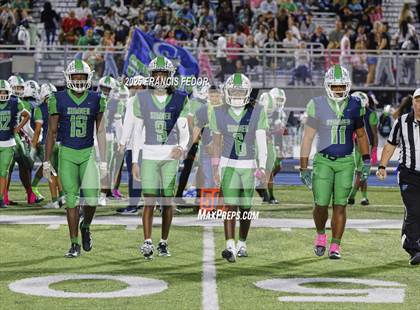 Thumbnail 2 in Alonso @ Sumner photogallery.