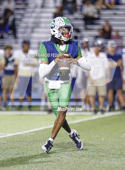 Thumbnail 2 in Alonso @ Sumner photogallery.