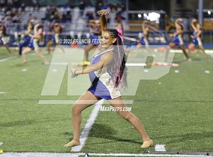 Thumbnail 2 in Alonso @ Sumner photogallery.