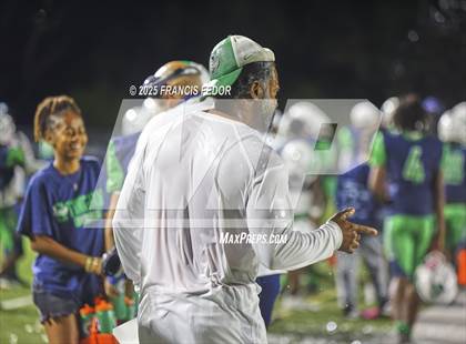 Thumbnail 3 in Alonso @ Sumner photogallery.