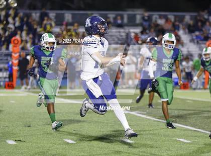 Thumbnail 3 in Alonso @ Sumner photogallery.