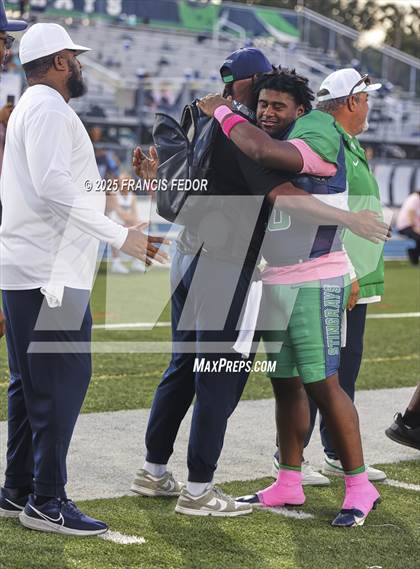 Thumbnail 2 in Alonso @ Sumner photogallery.