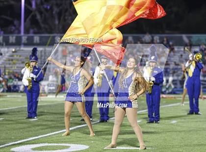 Thumbnail 1 in Alonso @ Sumner photogallery.