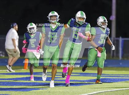 Thumbnail 1 in Alonso @ Sumner photogallery.