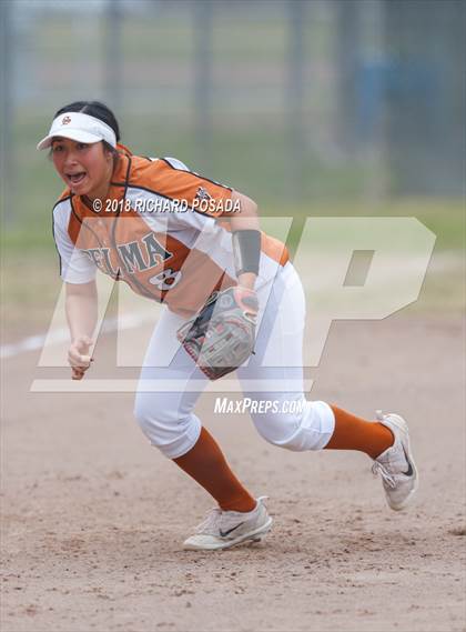 Thumbnail 3 in El Diamante vs. Selma photogallery.