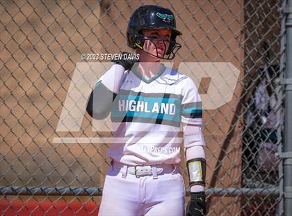 Thumbnail 1 in Highland vs. Hamilton photogallery.