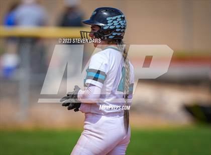 Thumbnail 2 in Highland vs. Hamilton photogallery.