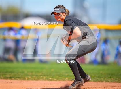 Thumbnail 1 in Highland vs. Hamilton photogallery.