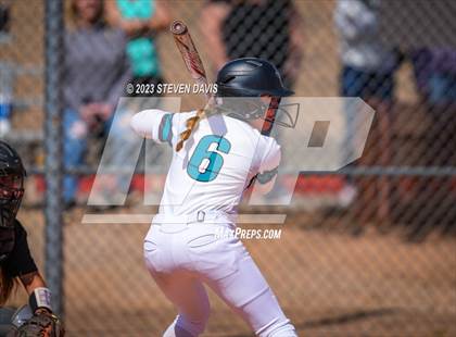Thumbnail 3 in Highland vs. Hamilton photogallery.