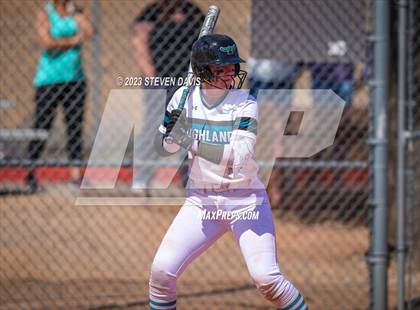 Thumbnail 2 in Highland vs. Hamilton photogallery.