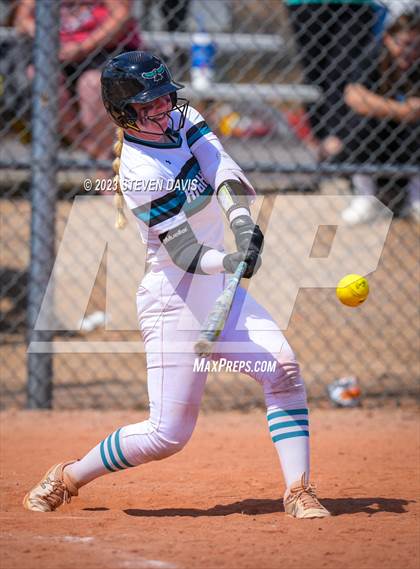 Thumbnail 1 in Highland vs. Hamilton photogallery.