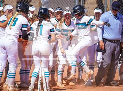 Thumbnail 1 in Highland vs. Hamilton photogallery.