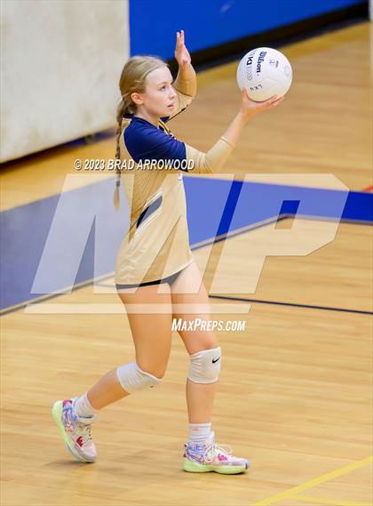 Thumbnail 1 in Cuthbertson @ Lake Norman photogallery.