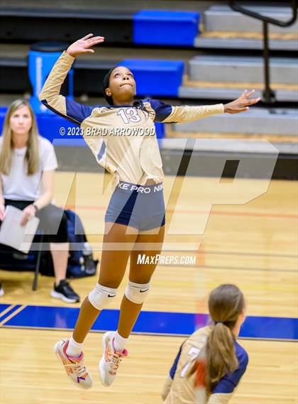 Thumbnail 3 in Cuthbertson @ Lake Norman photogallery.