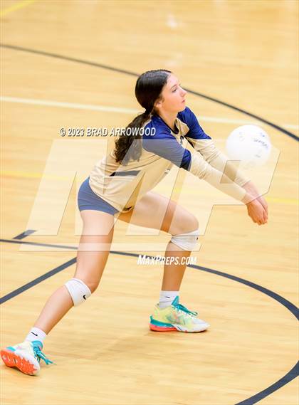 Thumbnail 1 in Cuthbertson @ Lake Norman photogallery.