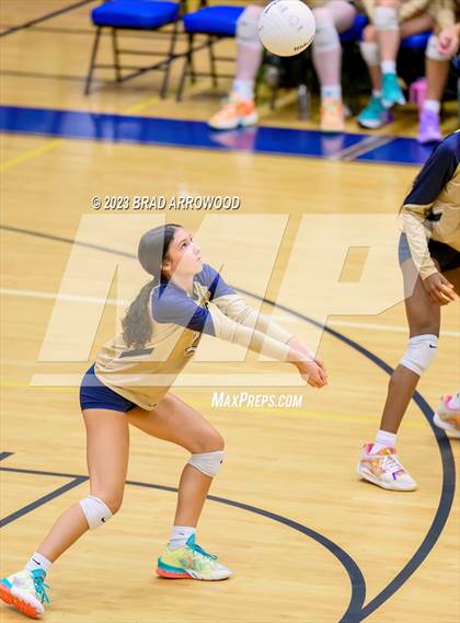 Thumbnail 2 in Cuthbertson @ Lake Norman photogallery.