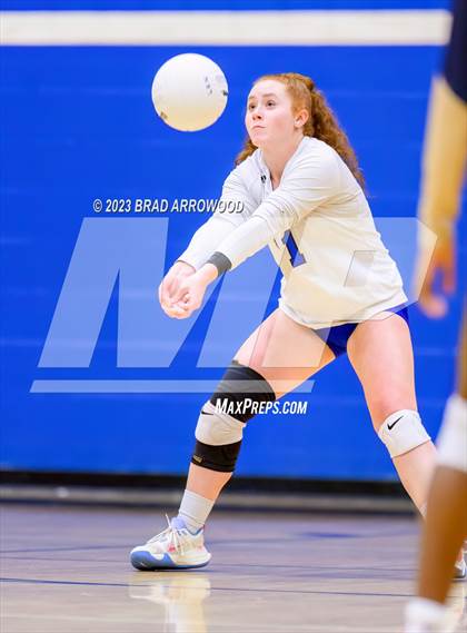 Thumbnail 2 in Cuthbertson @ Lake Norman photogallery.
