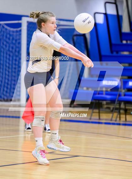 Thumbnail 3 in Cuthbertson @ Lake Norman photogallery.